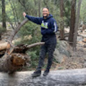 Meet your Posher, Dustin